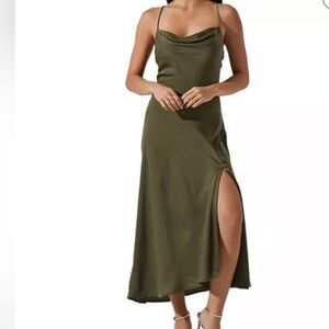 Astr the label olive green dress